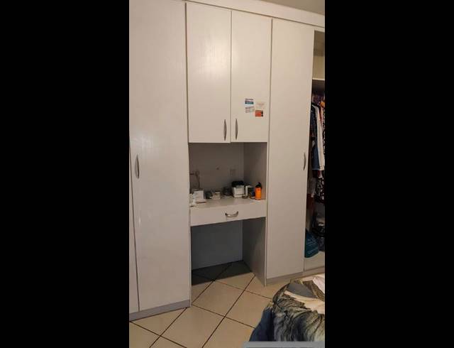 2 BEDROOM APARTMENT FOR SALE IN WATERVAL EAST